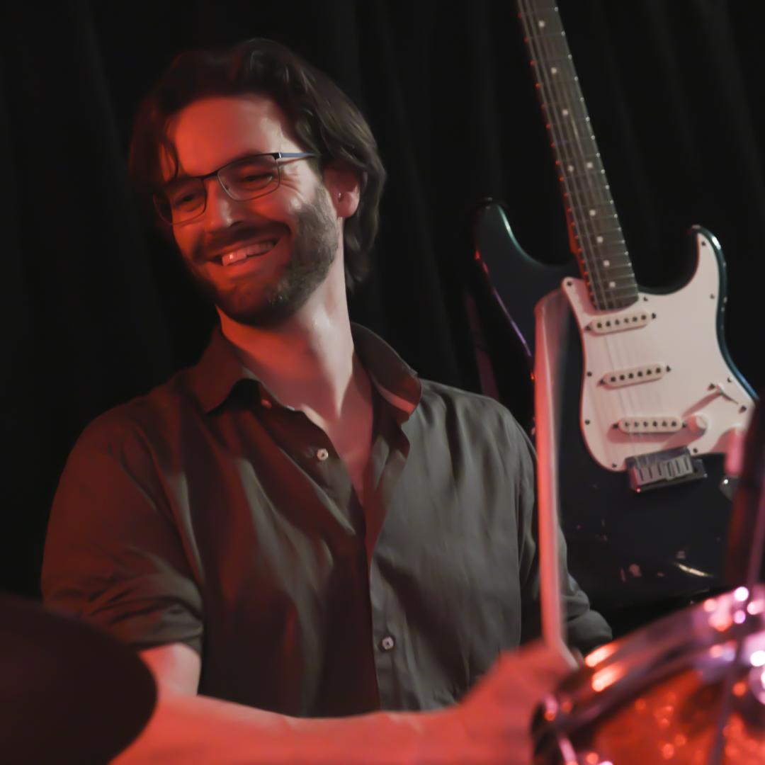 Robbin Veenhof — Drums